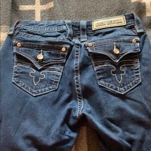 Rock Rival Curvy Jessica